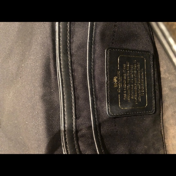 Authentic COACH metallic gold leather crossbody - Picture 7 of 8